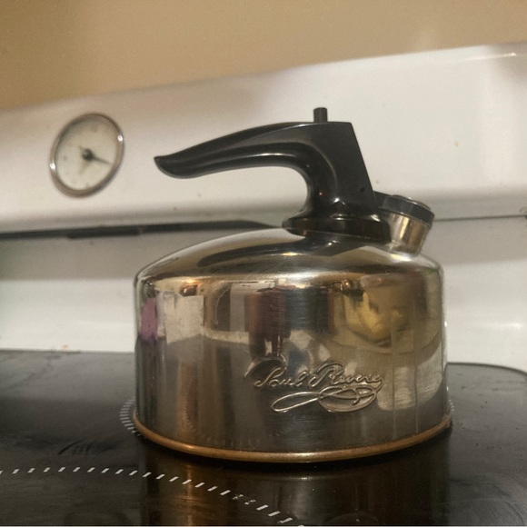 Revere Ware 6 Cup Copper Bottom Teapot - Picture 6 of 9